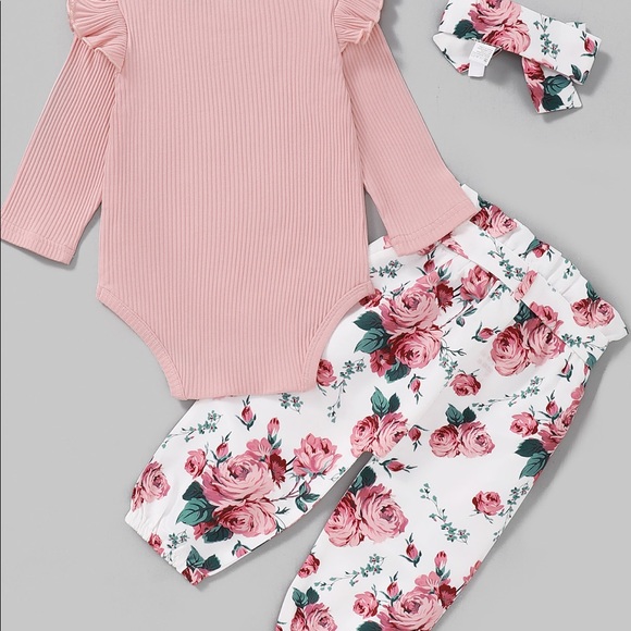 NWOTBaby Girl Ruffle Bodysuit and Floral Pant Set. Size: 9-12 Months,Color: Pink - Picture 2 of 5